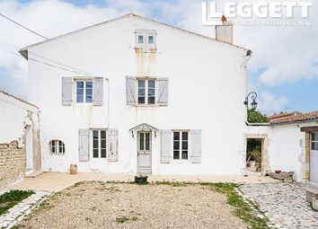 Thumbnail 4 bed villa for sale in La Rochelle, Charente-Maritime, Nouvelle-Aquitaine