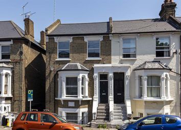 Thumbnail Flat to rent in Corinne Road, Tufnell Park