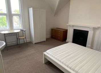 Thumbnail Room to rent in Powderham Crescent, Exeter
