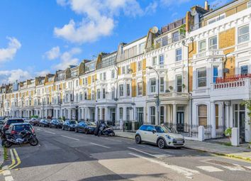 Thumbnail 2 bedroom flat for sale in Sinclair Gardens, London
