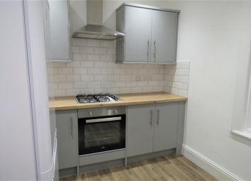 Thumbnail Flat to rent in Wennington Road, Southport