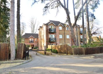 Thumbnail Flat to rent in Cygnet House, Boulters Court, Maidenhead, Berkshire