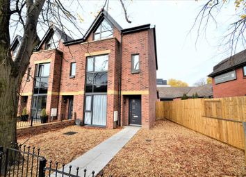 4 Bedroom Semi-detached house for rent