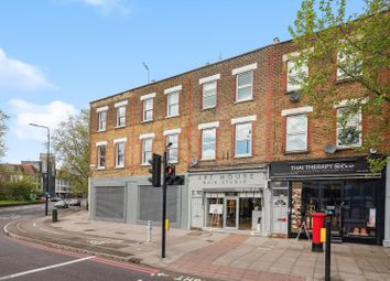 Thumbnail Flat to rent in Kew Road, Richmond