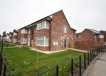 Thumbnail Detached house to rent in Malet Close, James Reckitt Avenue