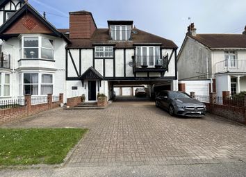 Thumbnail Flat to rent in Aldwick Avenue, Aldwick, Bognor Regis