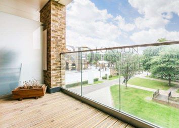 1 Bedrooms Flat to rent in Cadet House, Victory Parade, Royal Arsenal SE18