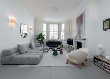 Thumbnail Barn conversion to rent in Manson Place, London