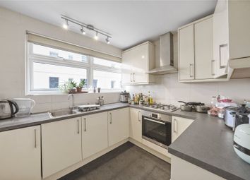 Thumbnail Flat to rent in Chester Close South, Regent's Park, London