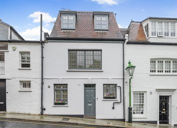 Thumbnail Terraced house for sale in Hillsleigh Road, London W8,