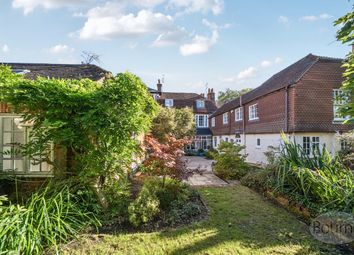 7A6Ae955-d615-4B2...