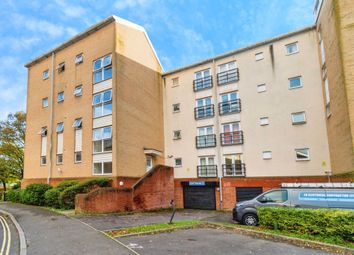 Thumbnail 2 bed flat for sale in White Star Place, Southampton