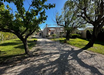 Thumbnail 3 bed villa for sale in L'isle-Sur-La-Sorgue, Provence-Alpes-Cote D'azur, 84800, France