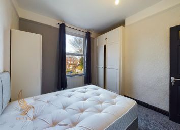 Thumbnail 1 bed property to rent in Lower York Street, Wakefield