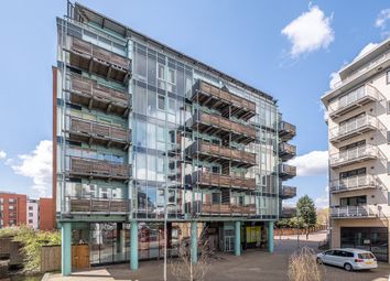 Thumbnail Flat to rent in Glasshouse, Canal Square, Birmingham