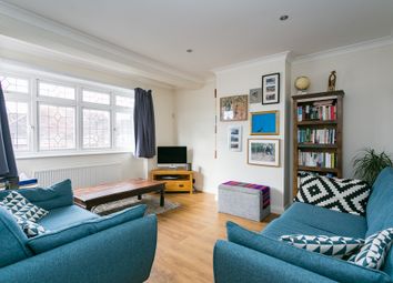 3 Bedrooms Flat for sale in Windermere Road, London SW16