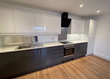 Thumbnail 2 bed flat to rent in Lower Stone Street, Maidstone