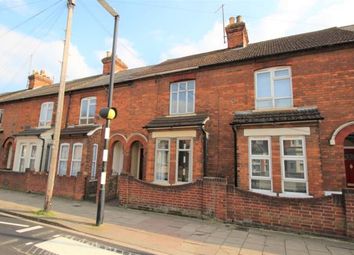 3 Bedrooms Terraced house to rent in Roff Avenue, Bedford MK41