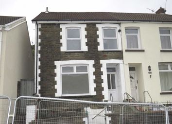 3 Bedroom End terrace house for rent