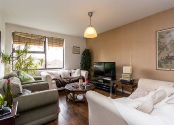 3 Bedrooms Flat for sale in Brook Road, Dollis Hill NW2