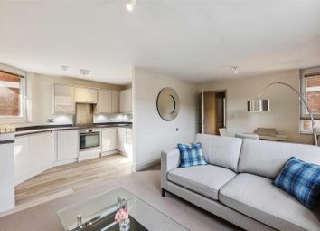 Thumbnail Flat to rent in More Close, St Paul's Court, London