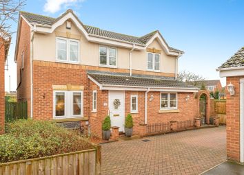 Thumbnail Detached house for sale in Copperfield Close, Leeds