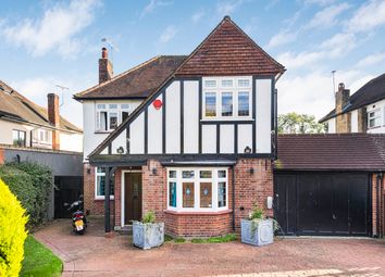 Thumbnail 5 bed link-detached house for sale in Parkway, Southgate