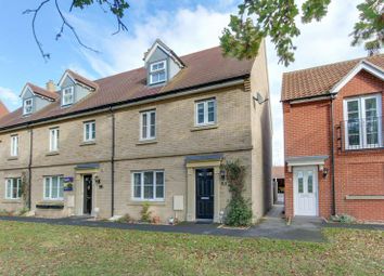 4 Bedrooms  for sale in Cater Walk, Mile End, Colchester CO4