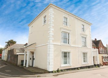 Newton Abbot - Flat for sale                        ...