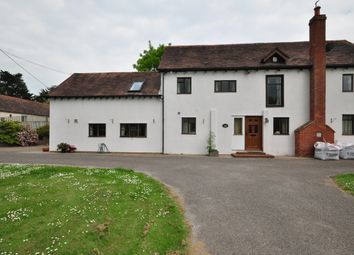 3 Bedroom Semi-detached house for rent