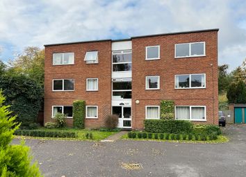 Thumbnail Flat for sale in Lower Luton Road, Harpenden