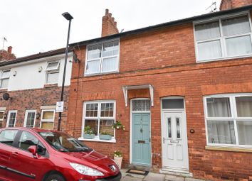 2 Bedrooms Terraced house for sale in Emmerson Street, Layerthorpe, York YO31