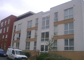 3 Bedrooms Flat to rent in Holborn Central, Hyde Park, Rampart Road, Hyde Park, Leeds 2Tp, Hyde Park, UK LS6