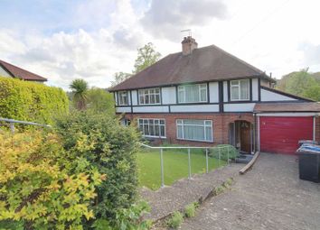 3 Bedrooms Semi-detached house for sale in Famet Close, Purley CR8