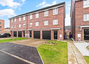 Thumbnail 3 bed town house for sale in Inverlair Oval, Glasgow