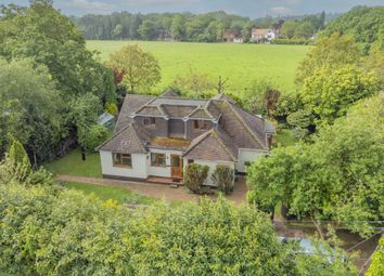 Thumbnail Detached house for sale in Chequers Lane, Eversley