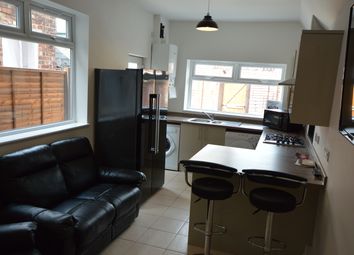 Thumbnail 5 Bed Terraced House To Rent In Wellesley Road Middlesbrough Thumbnail 5 Bed Terraced House To Rent In Wellesley Road Middlesbrough