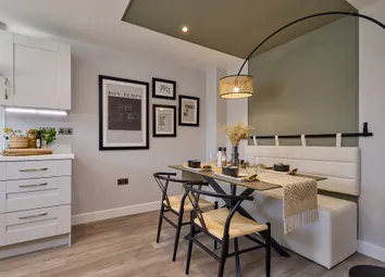 Elmslie Hubbards Walk Dining