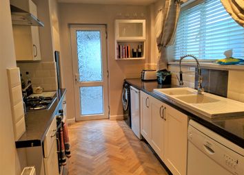 2 Bedroom Semi-detached house for rent