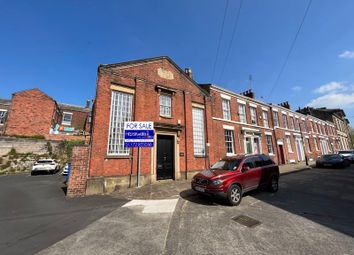Thumbnail Commercial property to let in Regent Street, Preston