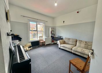 Thumbnail 1 bed flat to rent in Spencer Road, Croydon, Surrey