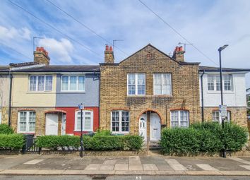 Thumbnail Terraced house to rent in Chesthunte Road, London