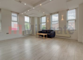 Thumbnail Flat to rent in High Street, Sutton