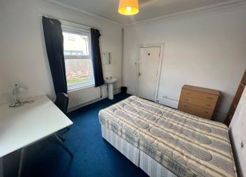 Thumbnail Room to rent in Room 2, Melbourne Road, Earlsdon, Coventry