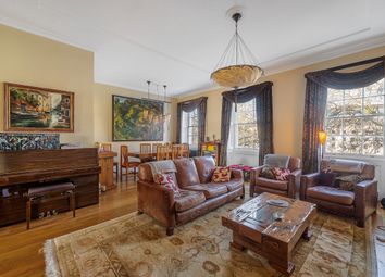 Thumbnail 4 bedroom flat for sale in Eccleston Square, London