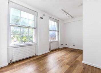 Thumbnail 1 bed flat to rent in City Road, London