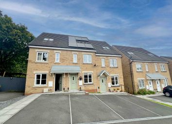 3 Bedroom Terraced For Rent