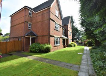 Thumbnail Town house to rent in Highlands, Farnham Common, Slough