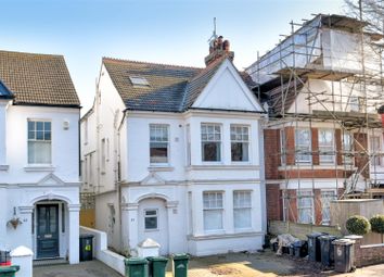 Thumbnail Flat to rent in Rutland Gardens, Hove