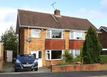 3 Bedrooms Semi-detached house for sale in Ling Road, Chesterfield, Derbyshire S40